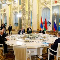 Լաչինի միջանցքը պետք է լինի ռուս խաղաղապահների վերահսկողության ներքո, ուրիշ ոչ ոք չպետք է վերահսկողություն ունենա. Փաշինյանը՝ Ալիևին