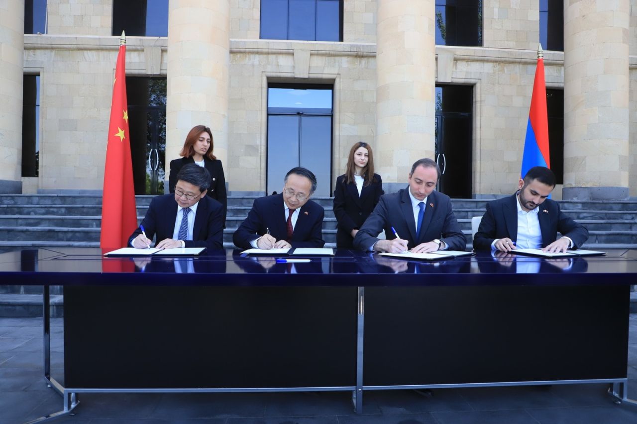 Հայաստանը և Չինաստանը պայմանագիր են ստորագրել Հանրային հեռուստաընկերության նոր հեռուստաստուդիայի կառուցման վերաբերյալ