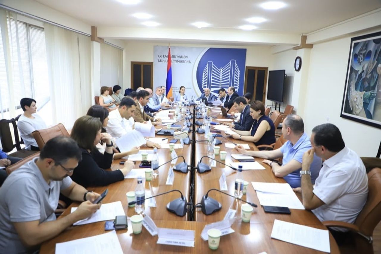 Էկոնոմիկայի նախարարությունում կայացել է ՓՄՁ ենթախորհրդի հերթական նիստը