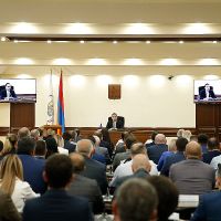 «Մեծ ծավալի աշխատանքները բերում են նաև մեծ ծավալի խնդիրներ քաղաքային կյանքում, և նվազագույնը, որ կարող ենք անել, պատշաճ կահավորելն է». Տիգրան Ավինյան