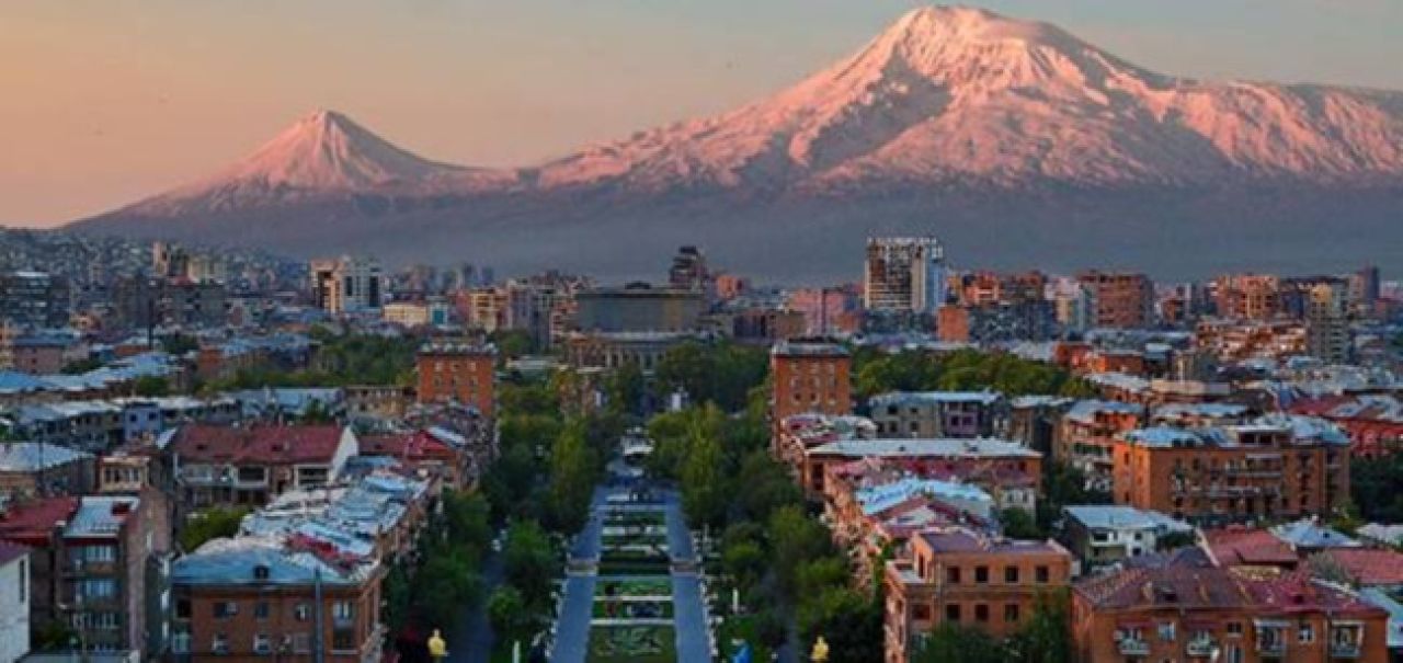 ՎԶԵԲ-ը և Ինեկոբանկը կֆինանսավորեն Հայաստանում ապակի արտադրող ընկերության