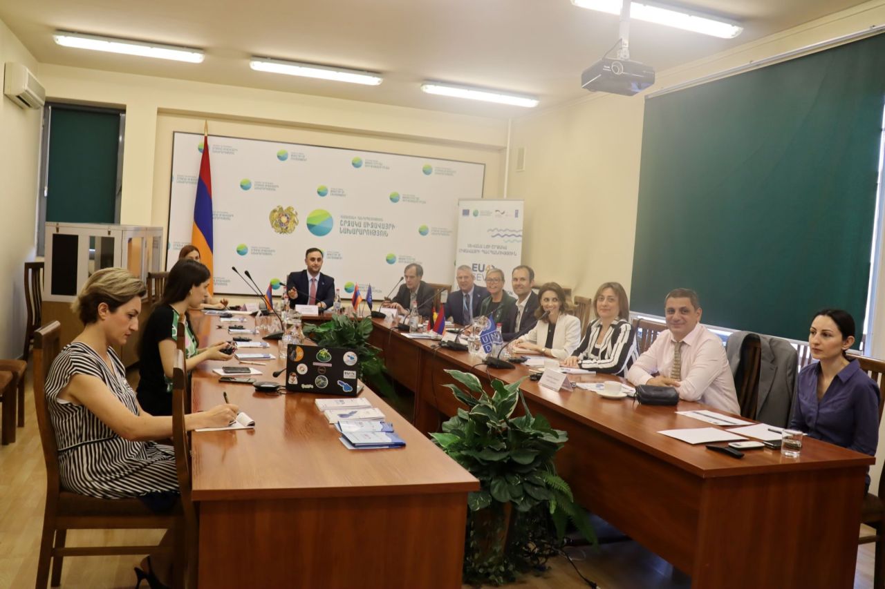 Կայացել է «Սևանա լճի շրջակա միջավայրի պաշտպանություն» ծրագրի համակարգող խորհրդի նիստը