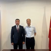 Գնել Սանոսյանը հանդիպել է ավտոբուսների արտադրությամբ զբաղվող չինական «Քինգ Լոնգ»  ընկերության ներկայացուցիչների հետ