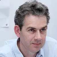 Томас де Ваал: Карабахцы, возможно, и избежали полного уничтожения, но им грозит медленное изгнание со своей родины