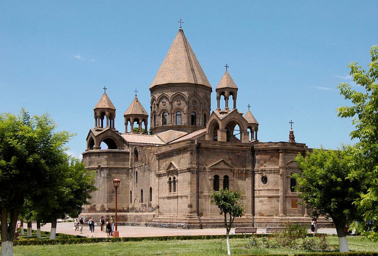 Հոկտեմբերի 1-ը հռչակվել է Արցախի համար համազգային աղոթքի օր