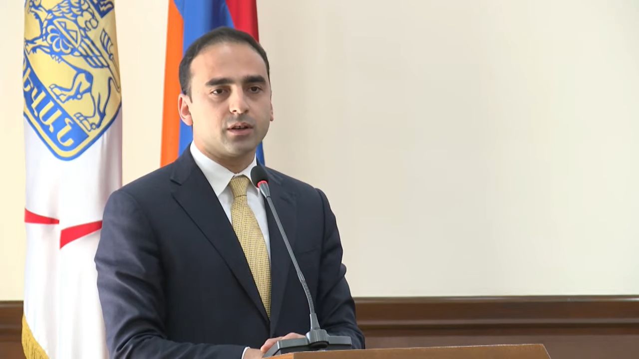 Երևանի նոր քաղաքապետը ներկայացրել է քաղաքապետարանի առաջնահերթ խնդիրները