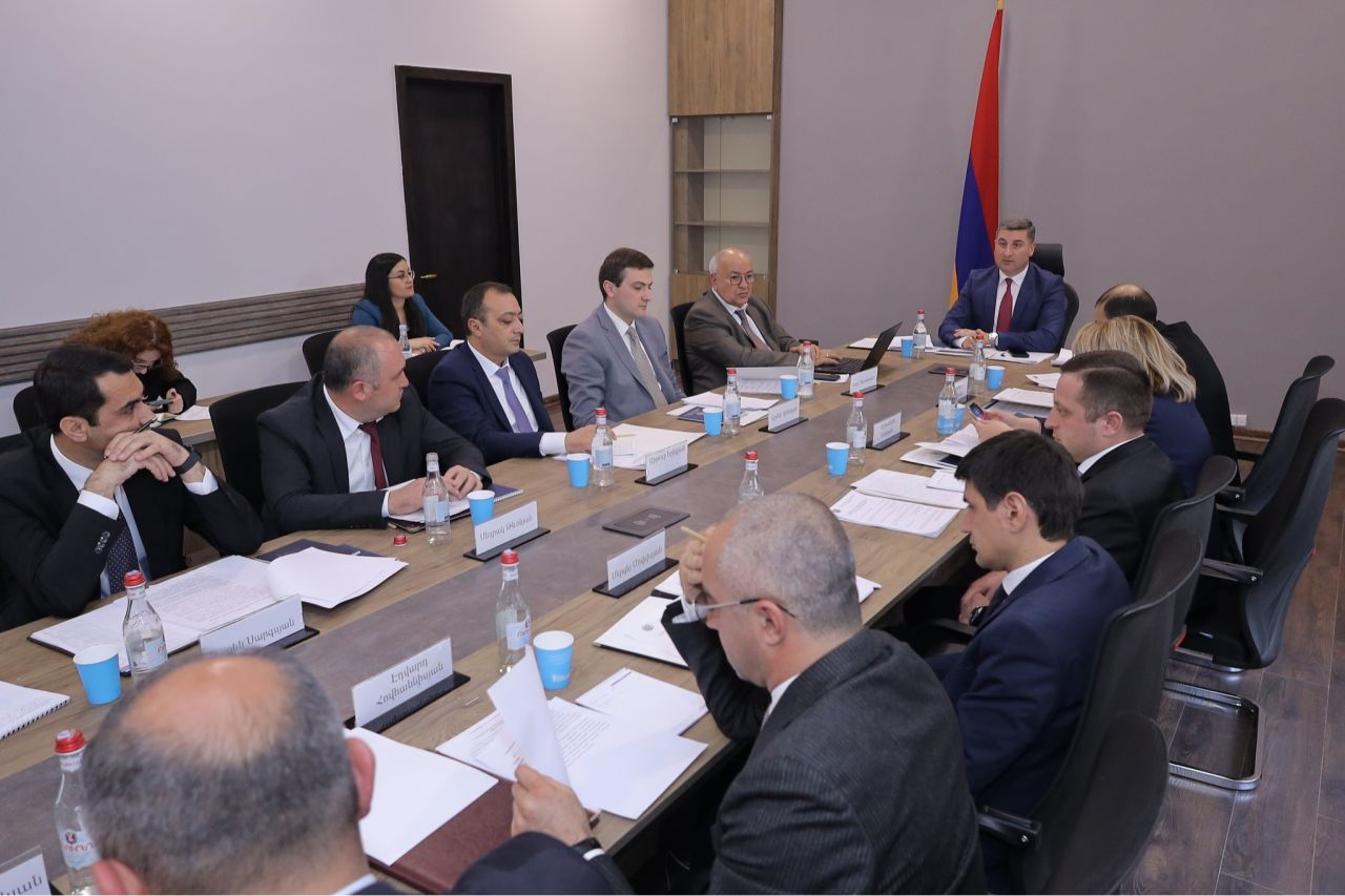 Գնել Սանոսյանը հանձնարարել է գույքագրել յուրաքանչյուր մարզին բաժին ընկնող դպրոցների և մանկապարտեզների անվանացանկը