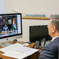 Գնել Սանոսյանը տեսակապով հանդիպում է ունեցել Հնդկաստանի Նոր և վերականգնվող էներգիայի նախարար Ռաջ Կումար Սինգհի հետ
