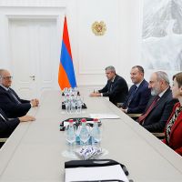 Վարչապետ Փաշինյանն ընդունել է խոշոր գործարար Նագիբ Սավիրիսին