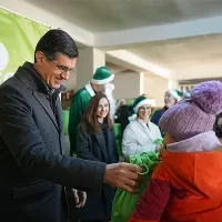 Ucom ընկերության գլխավոր տնօրեն Ռալֆ Յիրիկյանն ամանորյա նվերներով շնորհավորել է Տավուշում ու Վայոց ձորում բնակվող Արցախից բռնի տեղահանված փոքրիկներին