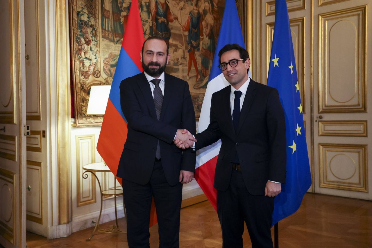 Հայաստանի և Ֆրանսիայի ԱԳ նախարարները քննարկել են Հարավային Կովկասում անվտանգային իրավիճակին վերաբերող հարցեր