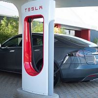 Իլոն Մասկը հայտնել է, որ Tesla-ն ռոբոտաքսին կներկայացնի օգոստոսի 8-ին
