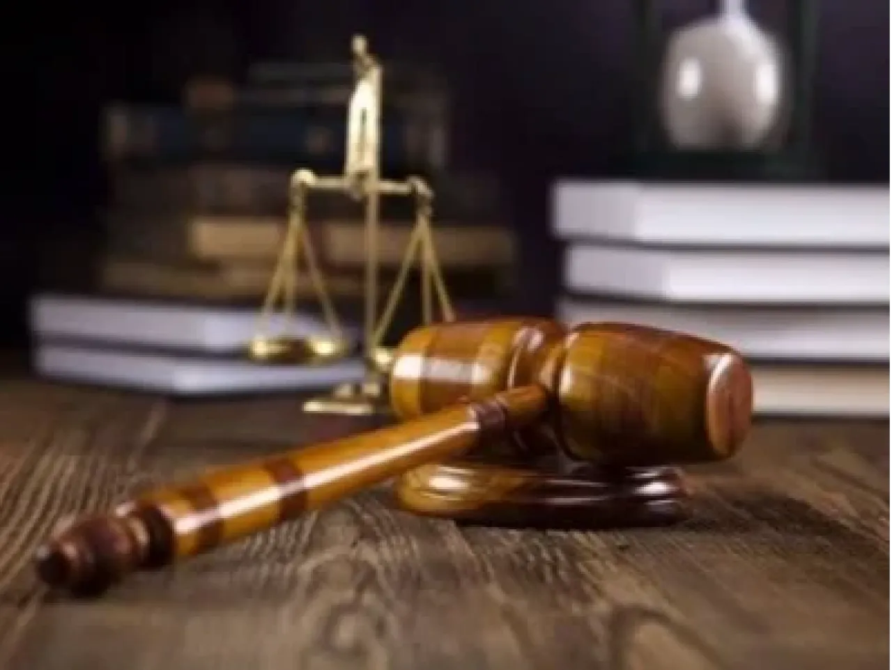 Հաշվեքննիչ պալատում թեժ իրավիճակ է. Պաշտոնանկություններ ու դիմումներ՝ դատարաններ․ armlur.am