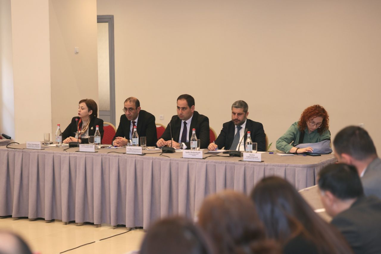 Տեղի ունեցավ ՏԿԵ նախարարին կից ԼՂ-ից բռնի տեղահանվածների աջակցման հարցերով հասարակական խորհրդի հերթական նիստը