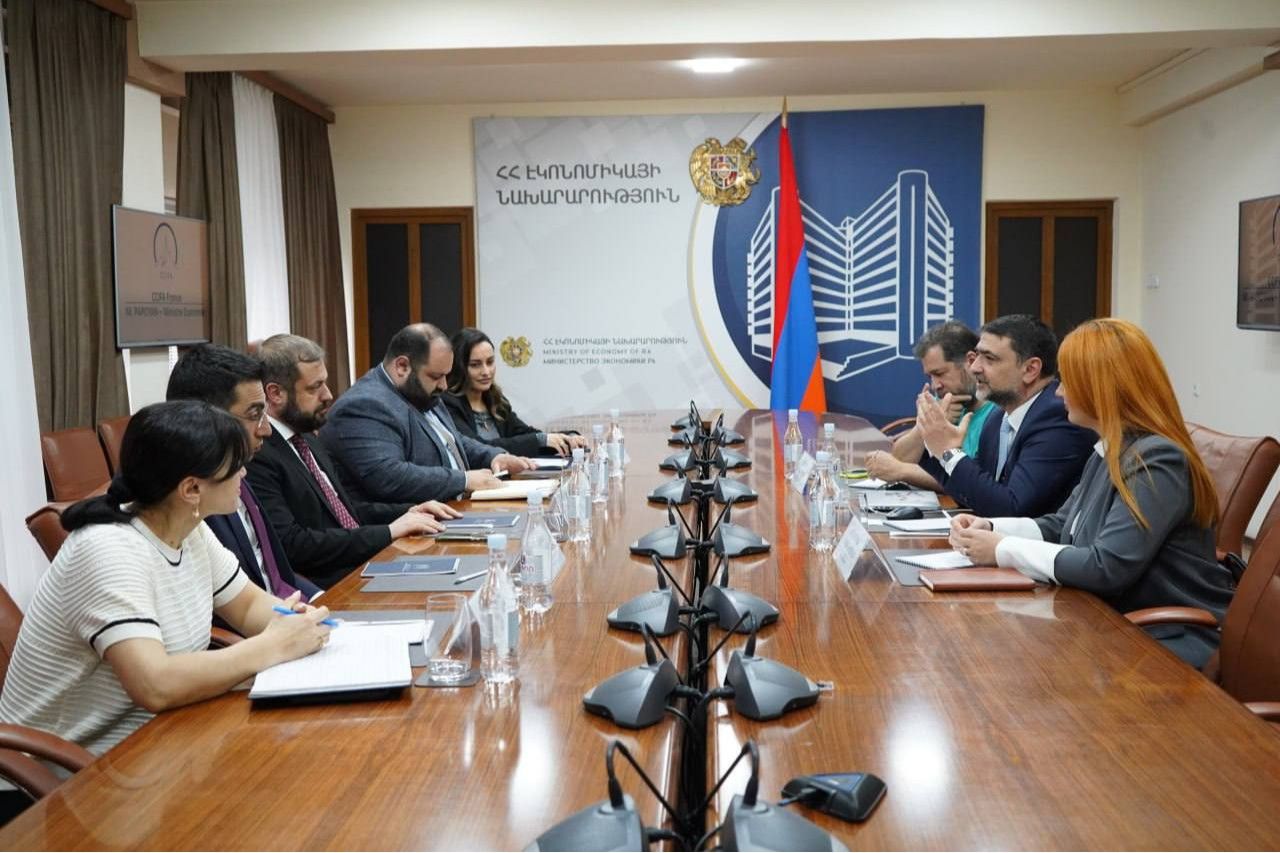 Գևորգ Պապոյանն ընդունել է Հայ-ֆրանսիական առևտրաարդյունաբերական պալատի նախագահի գլխավորած պատվիրակությանը