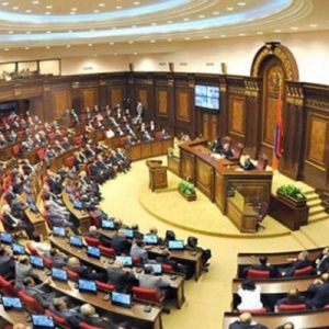ԱԺ-ում հայտարարությունների ժամ է․ ուղիղ