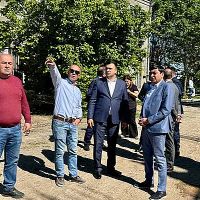 Արմավիրի մարզպետն  այցելել է Մեծամոր համայնքի Երասխահուն բնակավայր