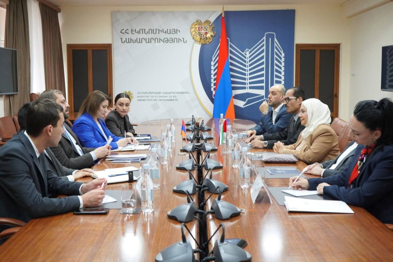 Հայաստանը կարող է կամուրջ հանդիսանալ Եվրոպական միության և ԵԱՏՄ-ի միջև. Պապոյանը՝ ԱՄԷ դեսպանին