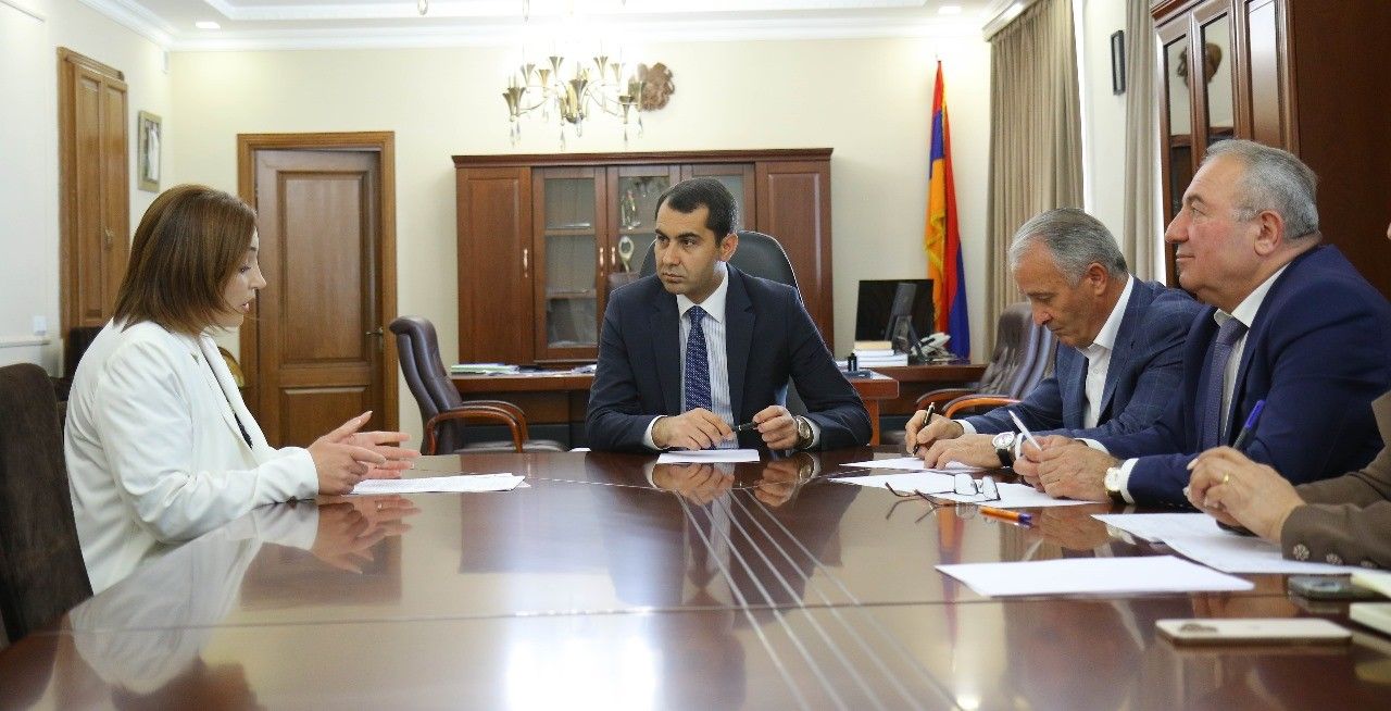 Գեղարքունիքի մարզպետ Կարեն Սարգսյանը Մարտունու համայնքապետարանում կատարեց քաղաքացիների ընդունելություն