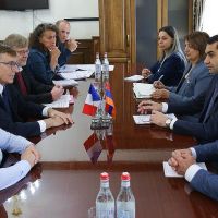 Գեղարքունիքի մարզպետ Սարգսյանն ընդունել է Ֆրանսիայի Հանրապետության մի շարք պաշտոնյաների
