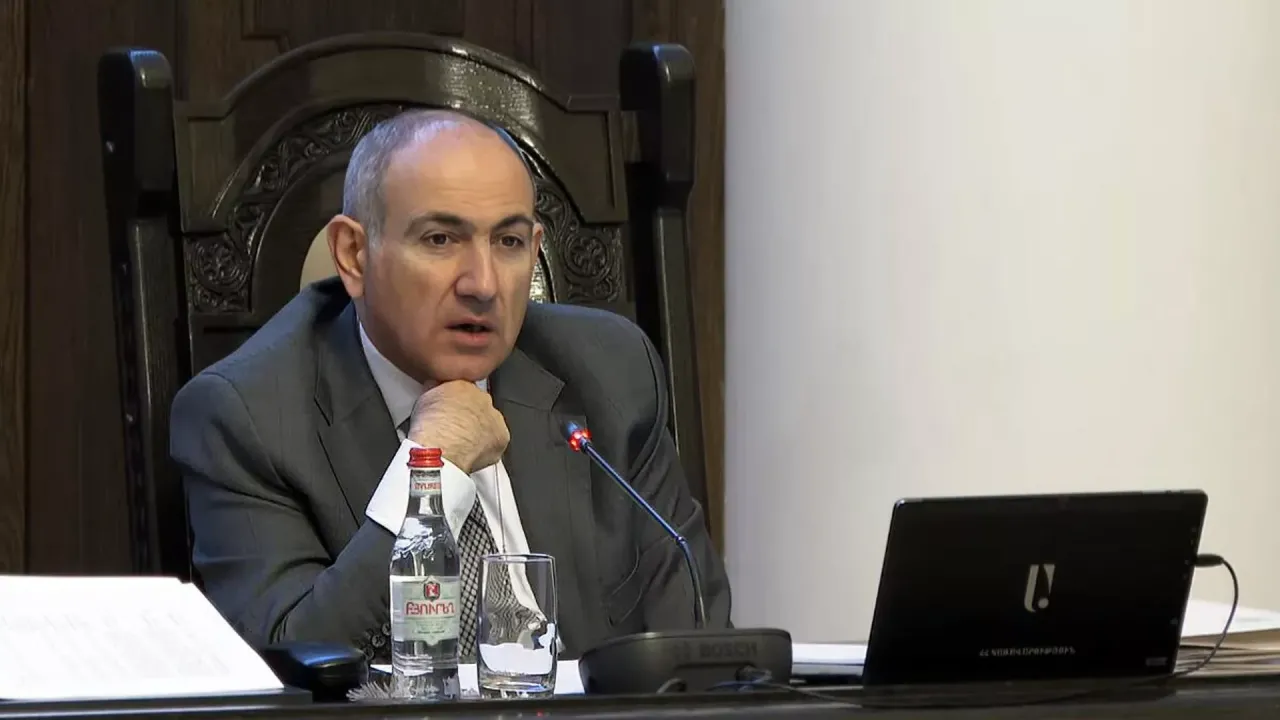Ինչ դատով դատում ենք, նույն դատով մենք էլ ենք դատվելու․ Փաշինյանը՝ ապօրինի գույքի մասին