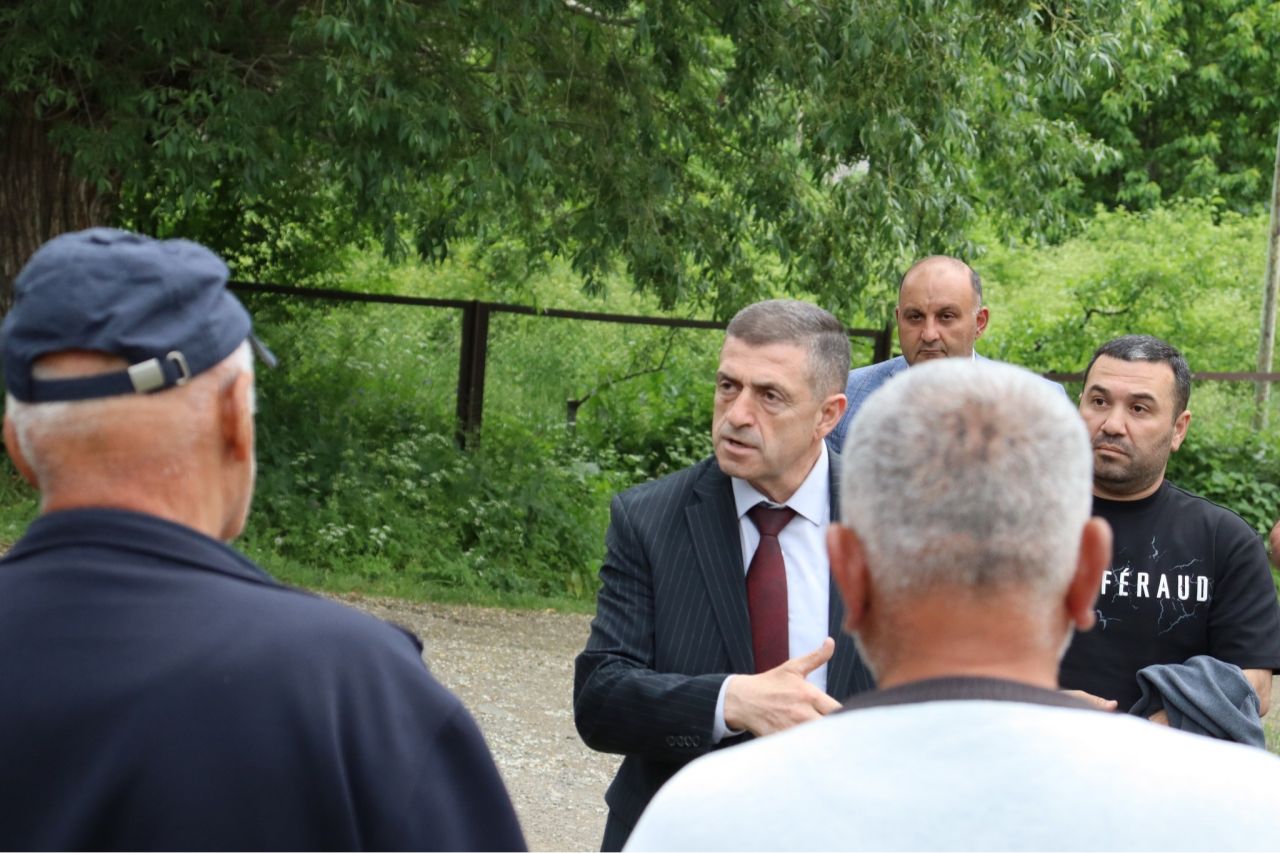 ՀՀ Վայոց ձորի մարզպետը հանդիպել է Գողթանիկի բնակիչների հետ