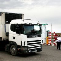 Վրաստանը թույլատրել է Հայաստանից ալկոհոլ տեղափոխող 52 բեռնատարի մուտքը Ռուսաստան. arka.am-ի անդրադարձը