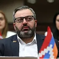 10 օրից ավելի է ծիրանով բեռնված բեռնատարները չեն կարողանում մուտք գործել ՌԴ. Արտահանողների ահազանգը