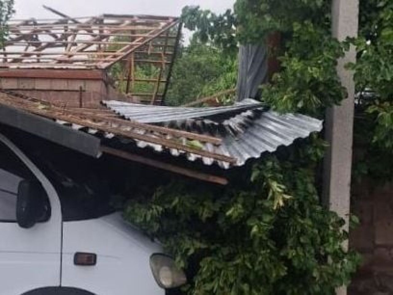 Ուժեղ քամու հետևանքով հունիսի 14-ից 15-ը գրանցվել է ընդհանուր 38 դեպք, որոնցից 33-ը` Շիրակի մարզում
