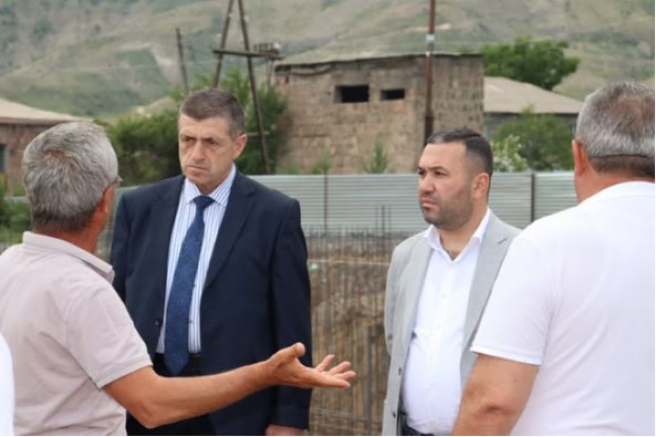 Քարագլուխ բնակավայրում քննարկվել են բնակիչների խնդիրները