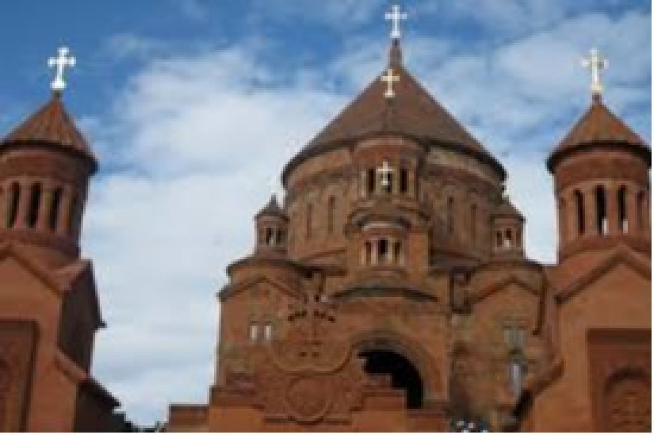 Հայաստանի եկեղեցիների մեկ քառորդն է պատկանում Սուրբ Էջմիածնին. ԿԳՄՍՆ–ի տվյալները