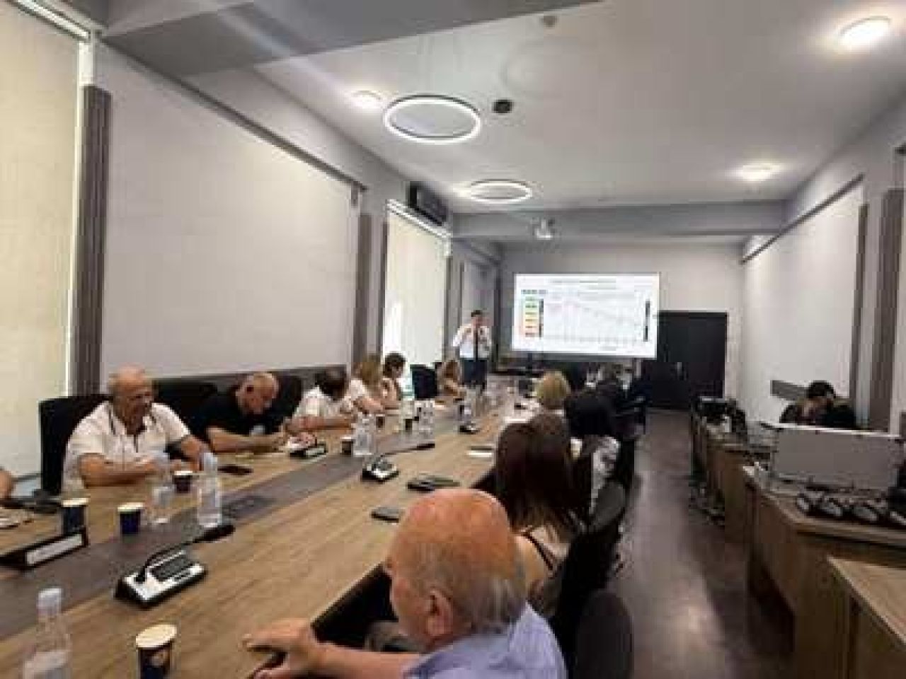 ԱԶԲ հետ քննարկվել են ավտոճանապարհների օգտագործմանը և պահպանմանը վերաբերող հարցեր