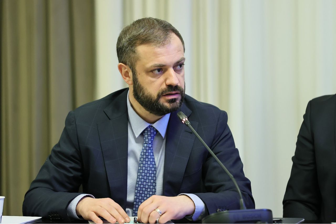 Գեւորգ Պապոյանը 4 օրով գործուղվում է Հռոմ