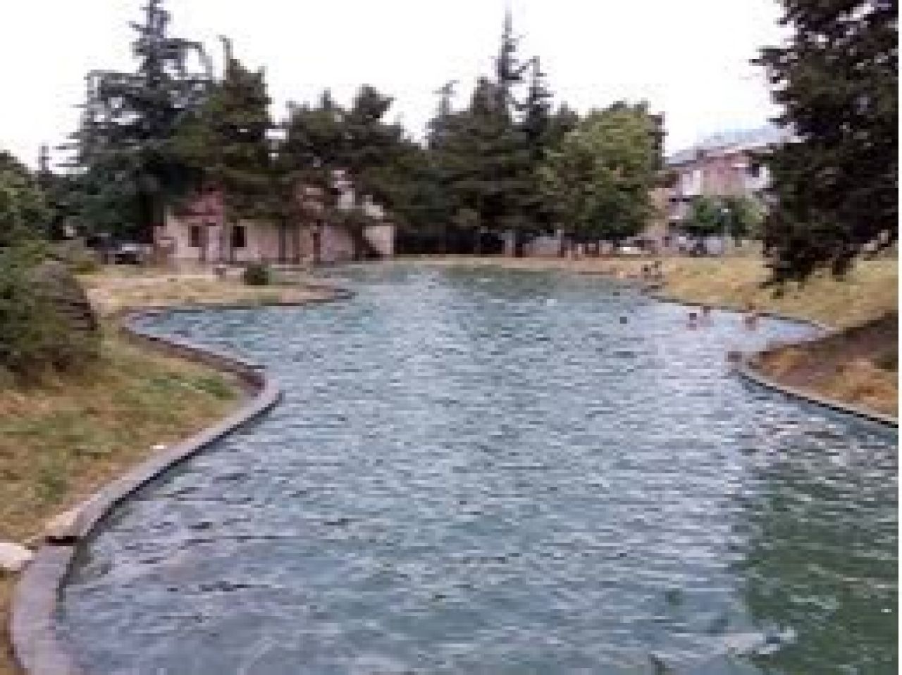 Իջևան համայնքի քաղաքային զբոսայգու լիճը բարեկարգվում է. Տեսանյութ