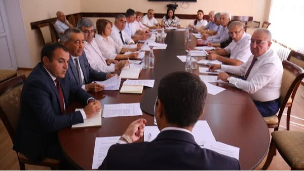 Խորհրդակցություն Գեղարքունիքում