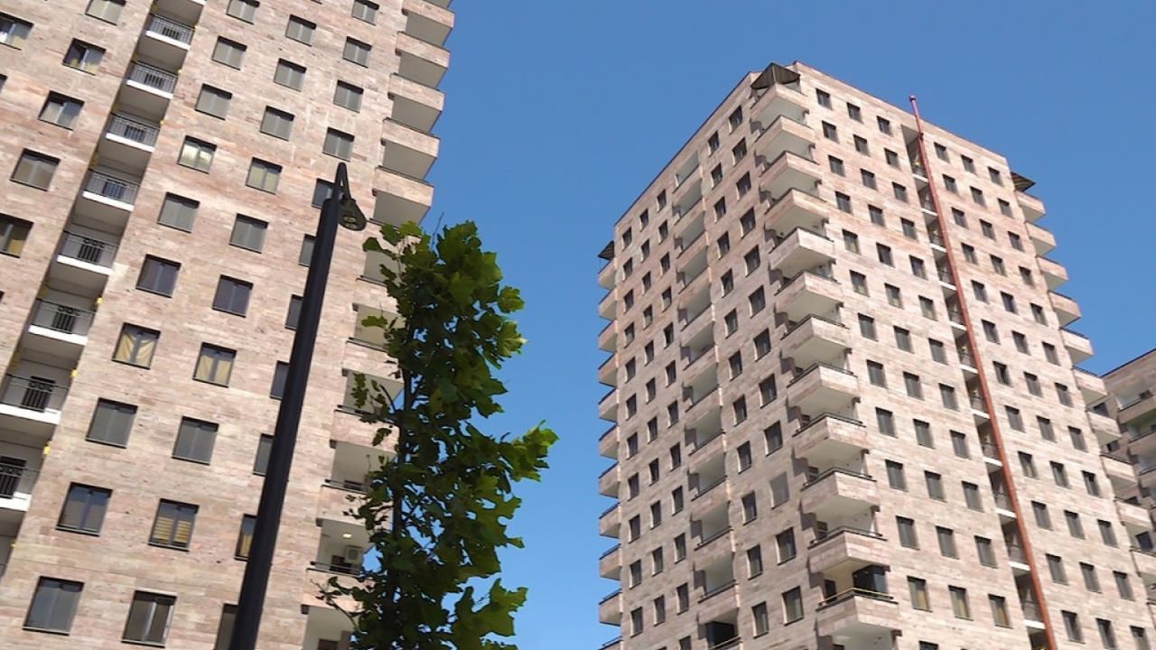 Ադոնց 19/8 հասցեում վերելակները վտանգում են բնակիչների անվտանգությունը. tert.am