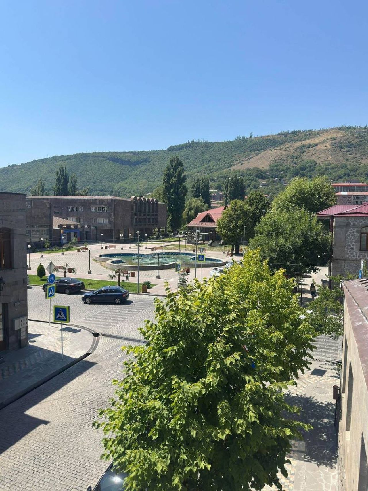 Գորիսը զբոսաշրջային  յոթ կլաստերից մեկն է, որոնց ստեղծման համար ընդհանուր առմամբ կուղղվի 120 մլն 500 հազար եվրո