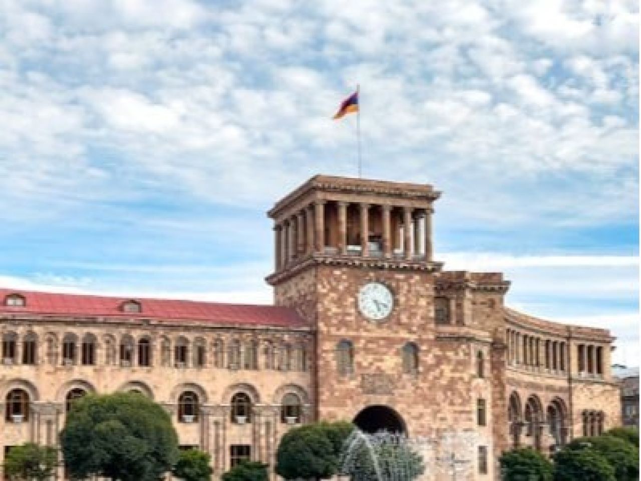 Հայաստանում 6 ամսում ժամանակավոր կացության կարգավիճակ է ստացել 1815 օտարերկրացի, մշտական կացության կարգավիճակ՝ 1775-ը