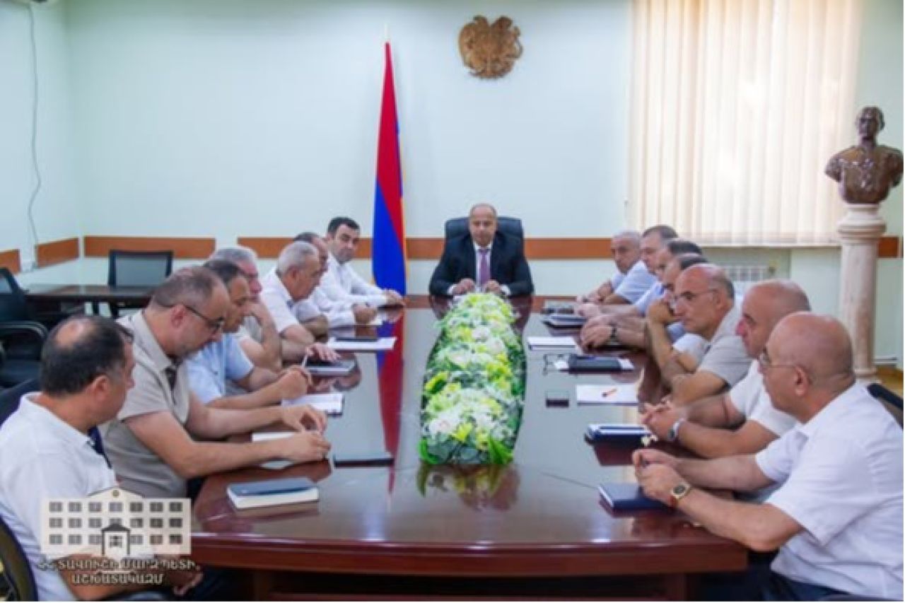 ՀՀ Տավուշի մարզպետ Հայկ Ղալումյանն աշխատանքային խորհրդակցություն է անցկացրել