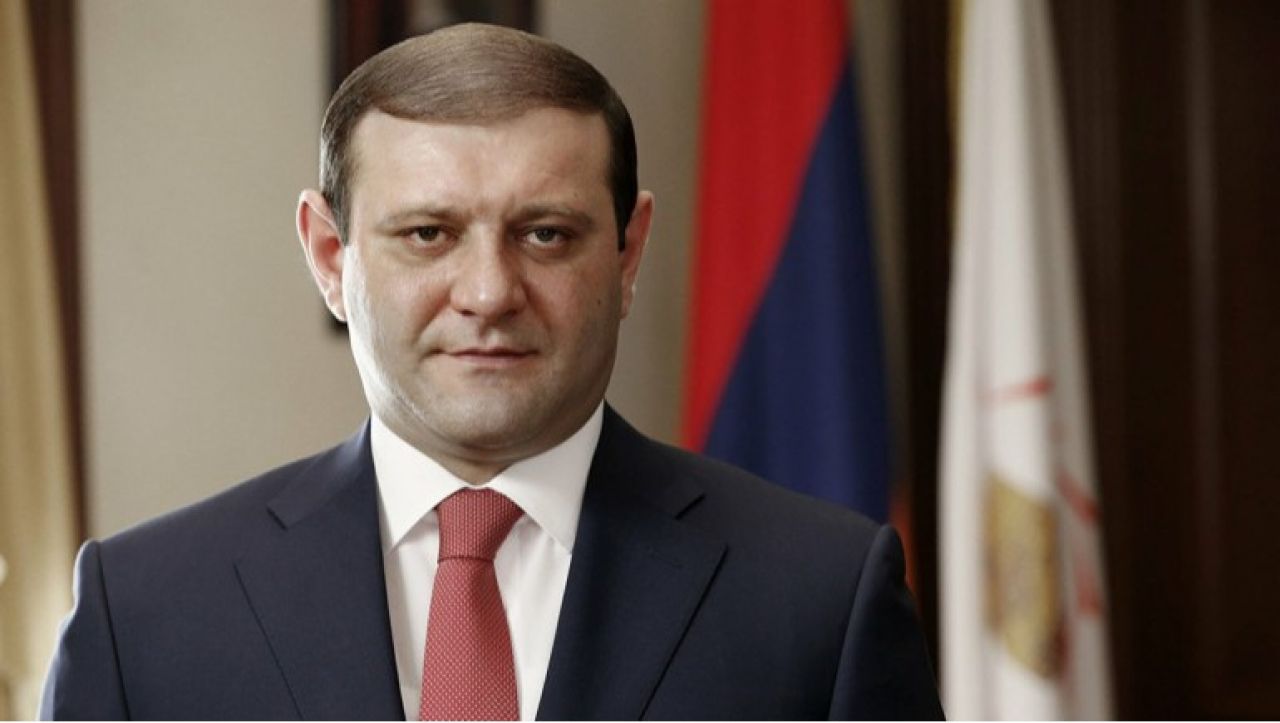 Երևանի նախկին քաղաքապետն օտարել է մի քանի դպրոցի հողատարածքներ