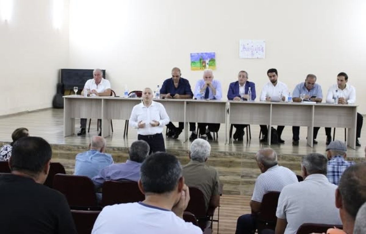 Քննարկվել է ոռոգվող գյուղատնտեսության զարգացումը Արարատի և Արմավիրի մարզերում