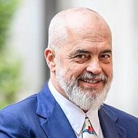 Ալբանիայում աշխարհում առաջին անգամ նշանակվել է արհեստական բանականությամբ նախարարը