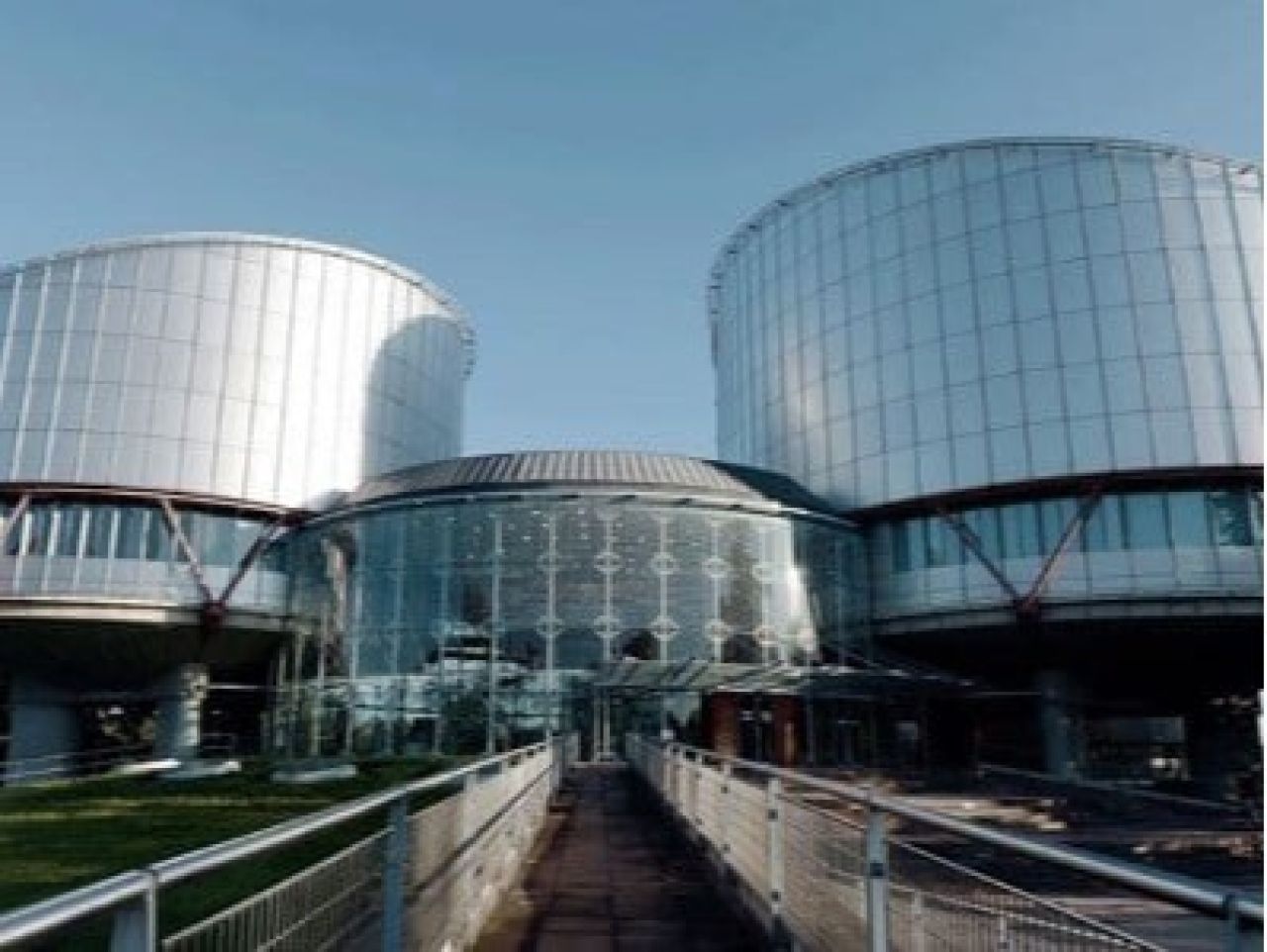 ՄԻԵԴ–ում ՀՀ շահերի պաշտպանության վարչության պետն ազատվել է պաշտոնից