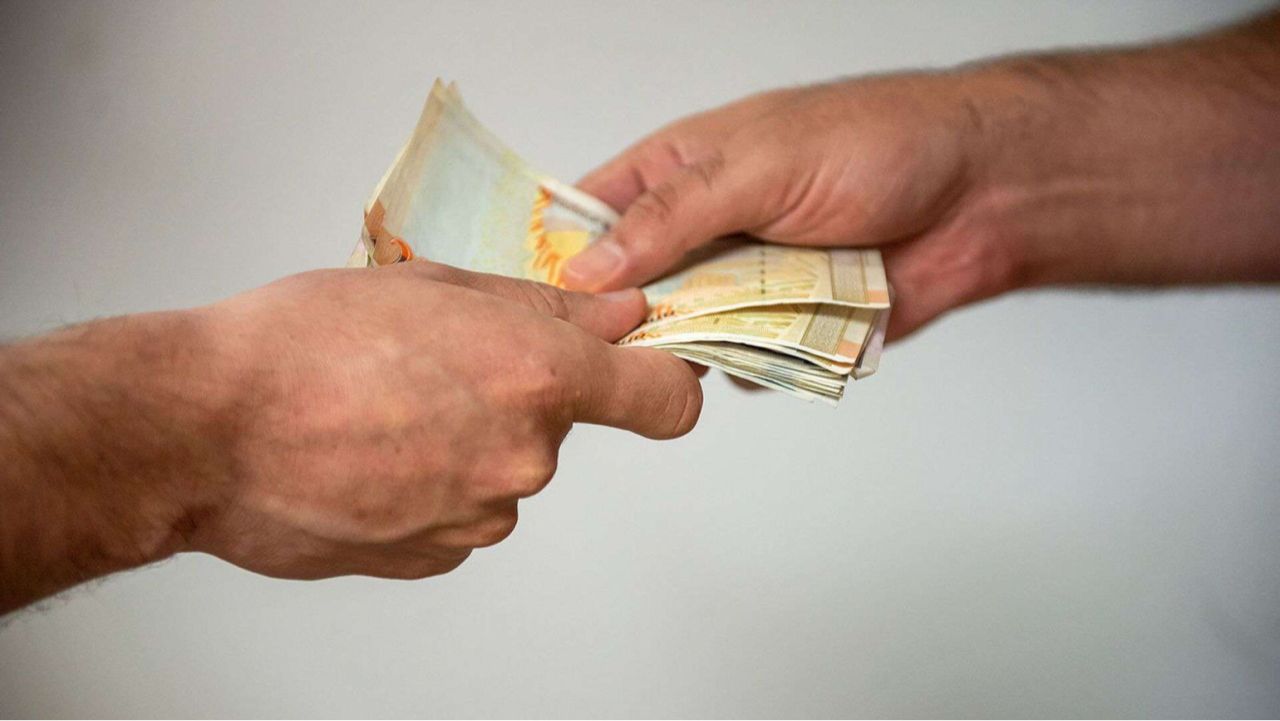 Հարկային տեսուչները մեղադրվում են կաշառք ստանալու և պաշտոնեական կեղծիք կատարելու մեջ. քրեական վարույթով նախաքննությունն ավարտվել է