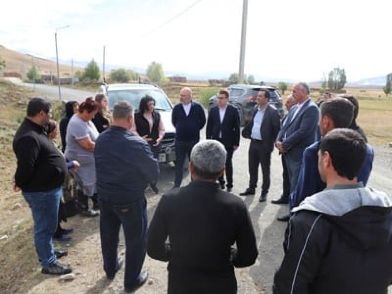 «Քայլ-քայլ ենք առաջ գնալու». Շիրակի մարզպետը  հյուսիսի ամենահեռավոր գյուղեր է այցելել