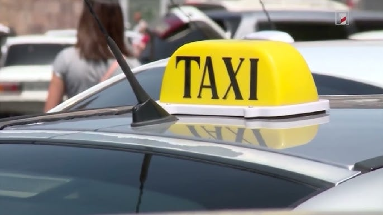 Տարիներ շարունակ չկարգավորվող խնդիր. Օդանավակայանի տաքսիները «կողոպտում են» ՀՀ ժամանած զբոսաշրջիկներին