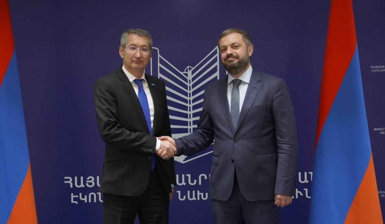 Գ․ Պապոյանը Ղազախստանի դեսպանի հետ քննարկել է փոխշահավետ համագործակցության ընդլայնման հնարավորությունները