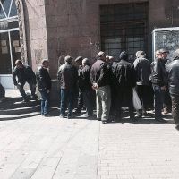 Աղքատության խնդիրը միայն գործազրկությունը չէ, այլ նաև ցածր վարձատրությունը. «Փաստ»