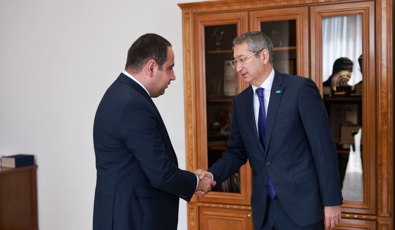 ՏԿԵ նախարարը Ղազախստանի դեսպանի հետ քննարկել է ոլորտային  հարցեր