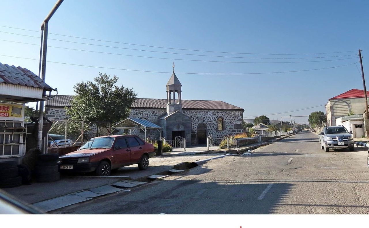 Գեղարքունիքի մարզպետը հետևել է Մարտունի քաղաքի Երևանյան և Մյասնիկյան փողոցների հիմնանորոգման աշխատանքներին